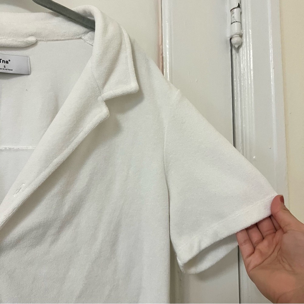 ARITZIA TNA Newcastle terry cloth short sleeve shirt button up v neck blouse top - Picture 6 of 9
